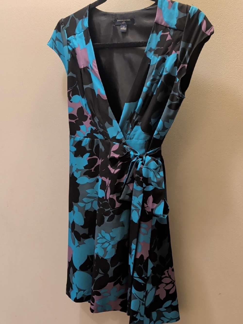 Banana Republic Black, Teal & Lavender Floral Wrap Dress 0P